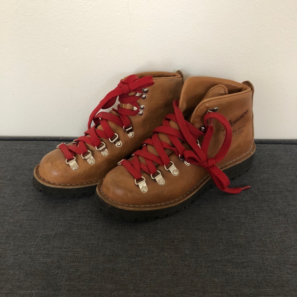Danner mountain light cascade boots size 7